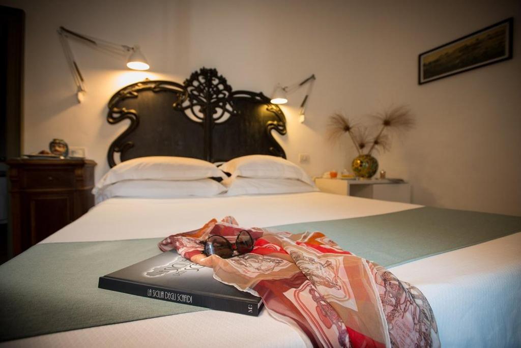 La Moresca Hotel Marina di Ragusa Extérieur photo
