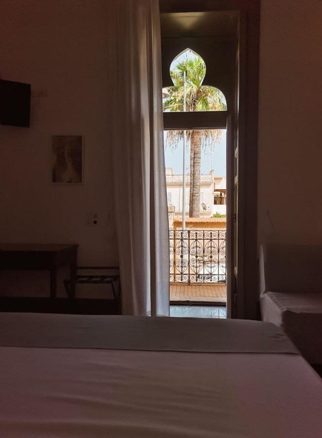 La Moresca Hotel Marina di Ragusa Extérieur photo